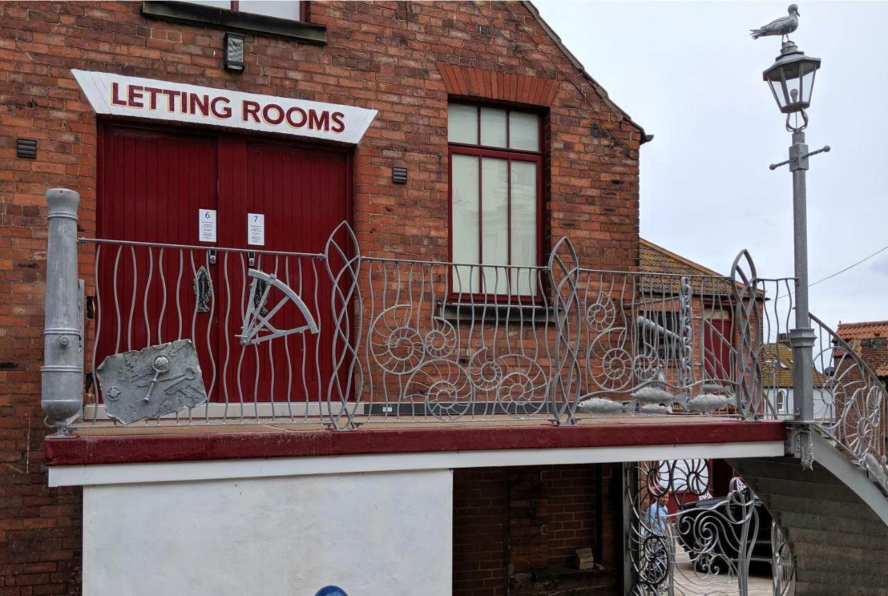Silver Street Suites Whitby Eksteriør billede
