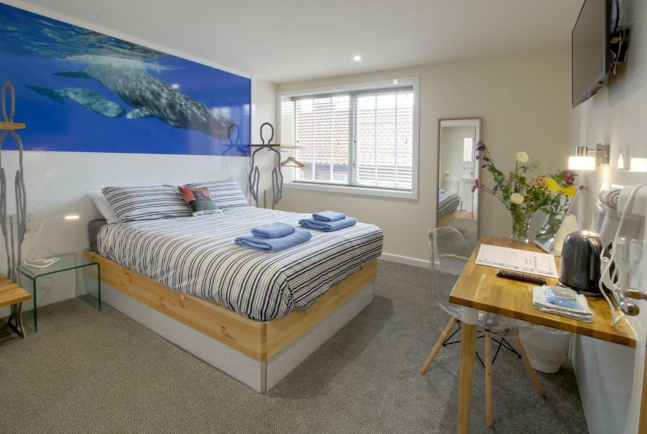 Silver Street Suites Whitby Eksteriør billede