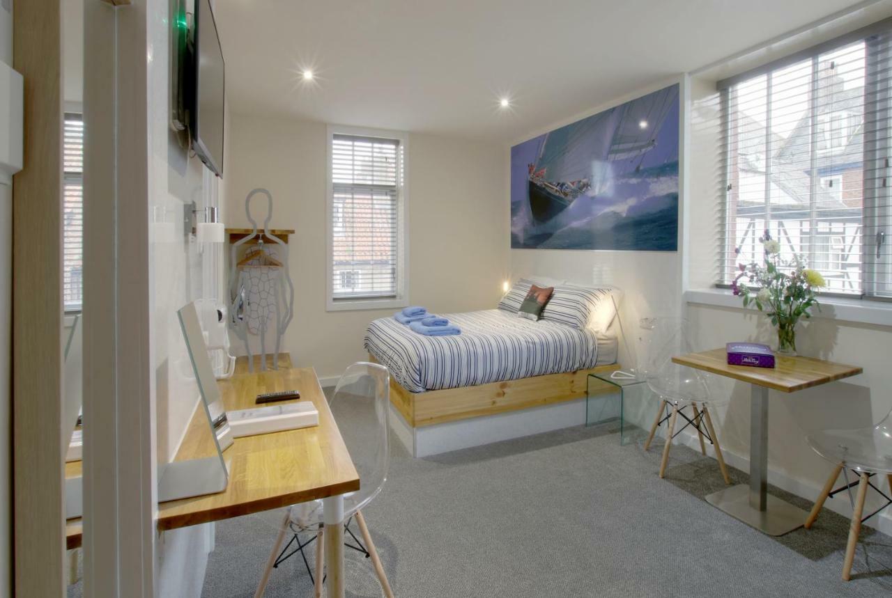 Silver Street Suites Whitby Eksteriør billede